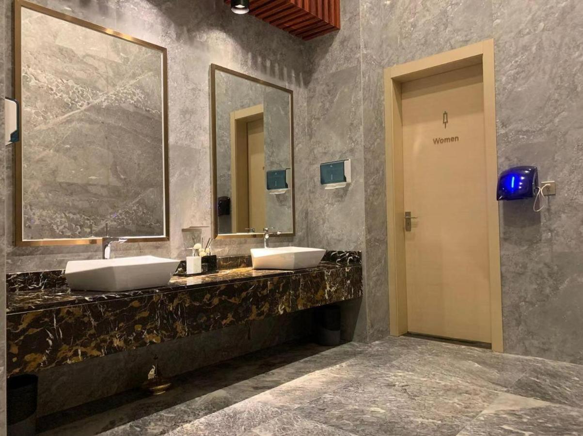 Lavande Hotels-Foshan Yanbu Suiyan East Road מראה חיצוני תמונה